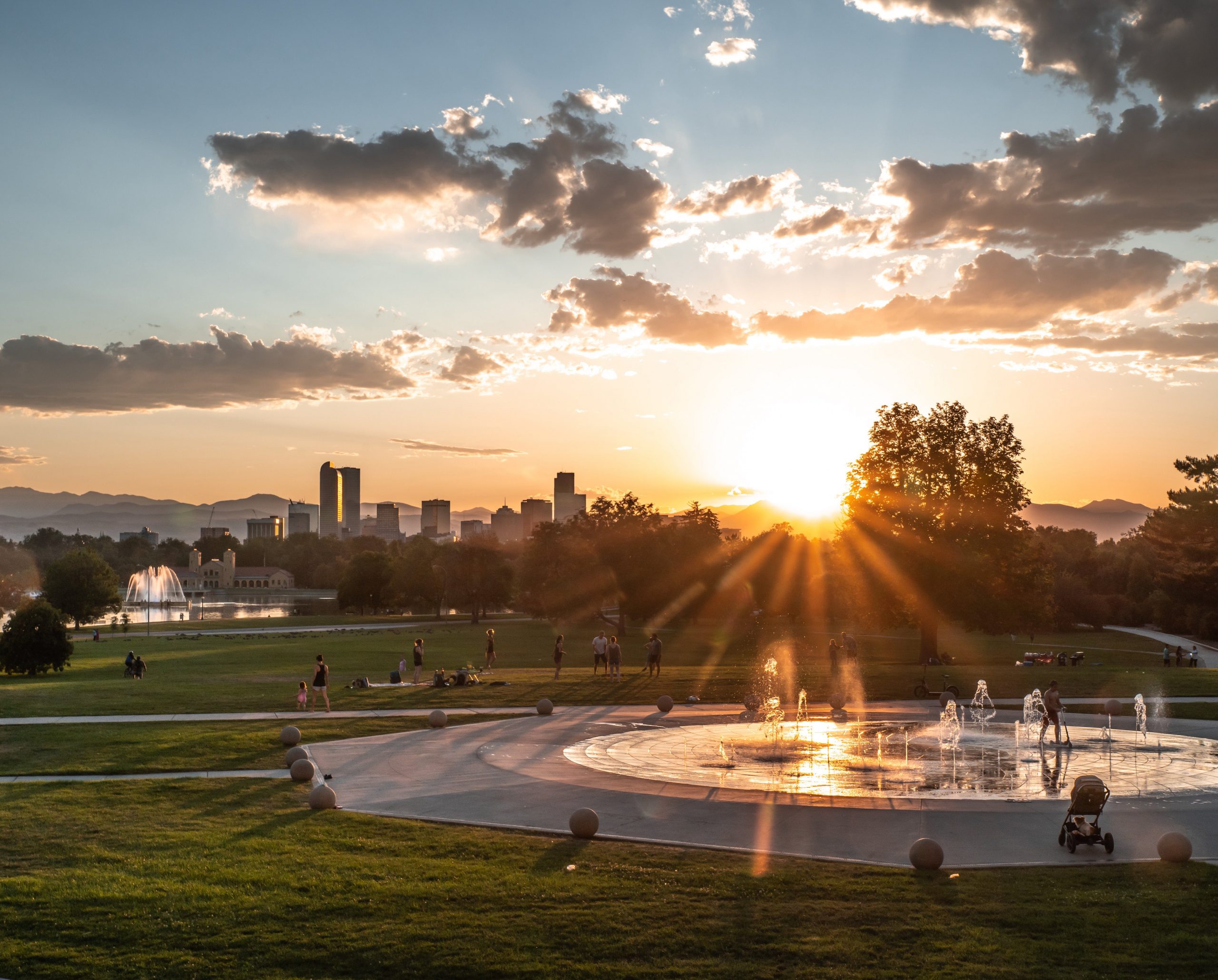 Panoramic view of Denver skyline